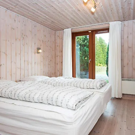 L Ferienhaus
